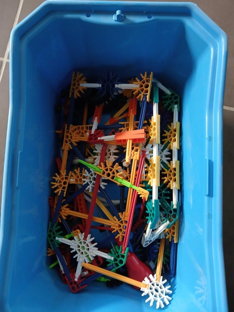 Knex, Ophalen