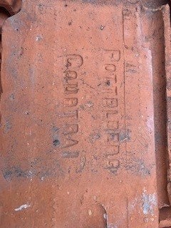 Pottelberg dakpannen, Ophalen, Steen of Klei, Dakpannen, Rood