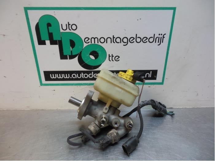Hoofdremcilinder van een Volkswagen Beetle (Beetle 98-), Auto-onderdelen, Gebruikt, -, Volkswagen, -