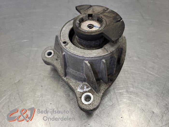 Support moteur d'un Mercedes Vito, 3 mois de garantie, Utilisé, -, -