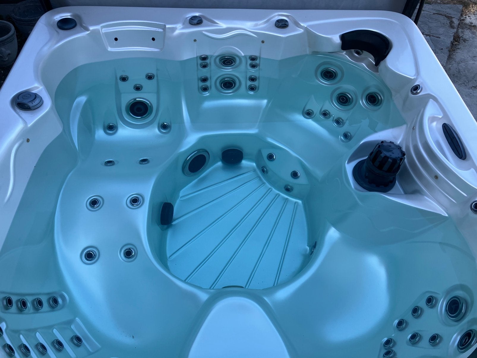 Jacuzzi, Enlèvement, Utilisé