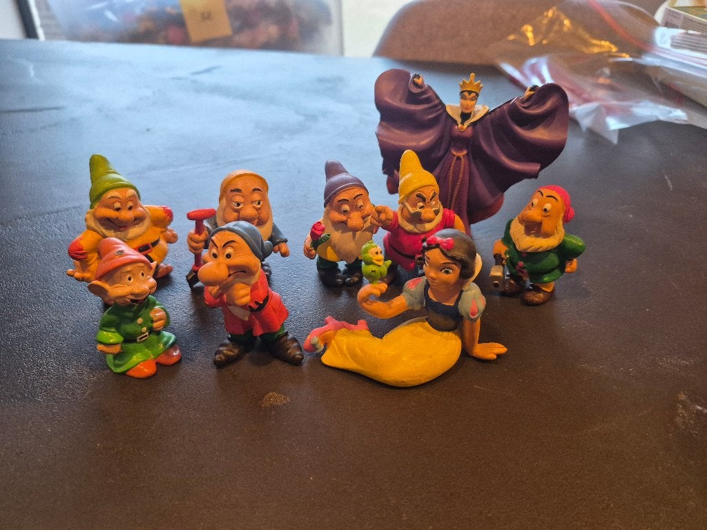 Disney Figuurtjes Sneeuwwitje en de 7 dwergen, Verzamelen, Ophalen of Verzenden, Zo goed als nieuw