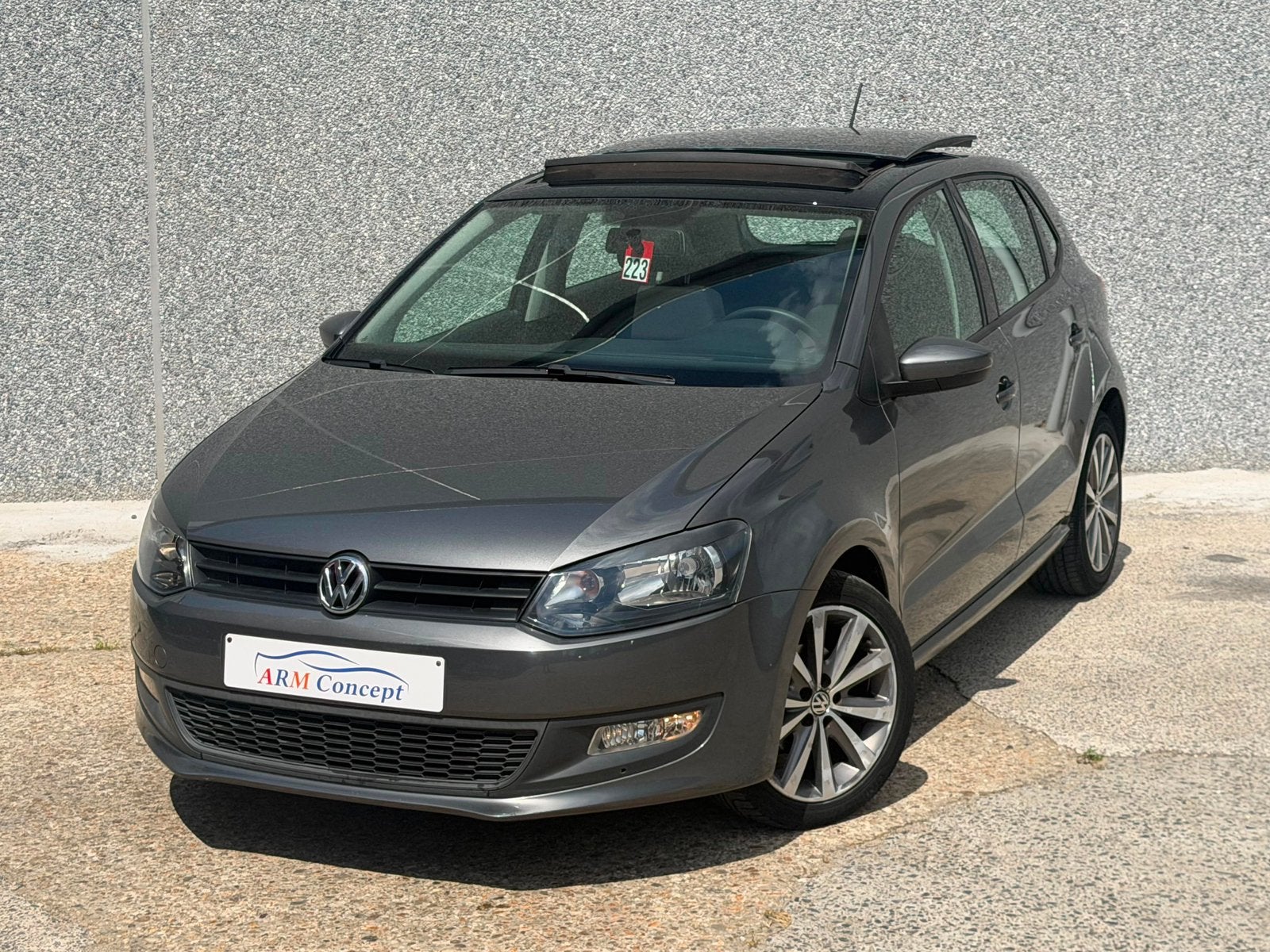 Volkswagen Polo 1.2 Essence 2011 GARANTIE 12 Mois Pano, Achat, Entreprise, Boîte manuelle, Android Auto