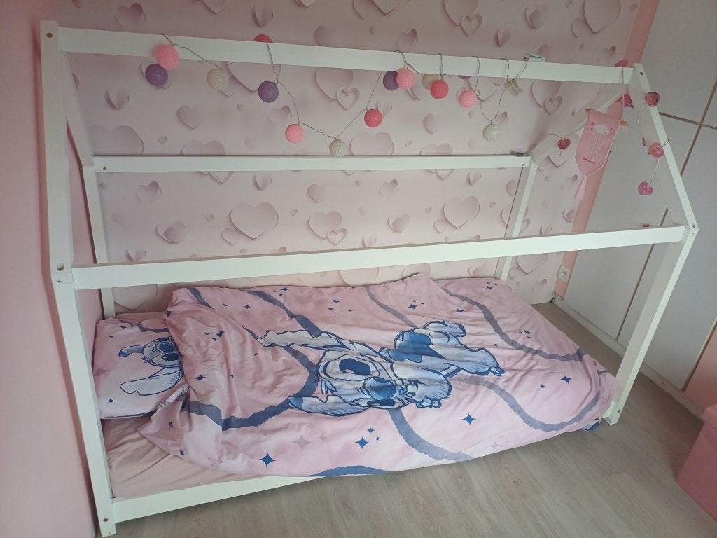 Houten Kinderbed in goede staat ., Ophalen, Gebruikt, Matras