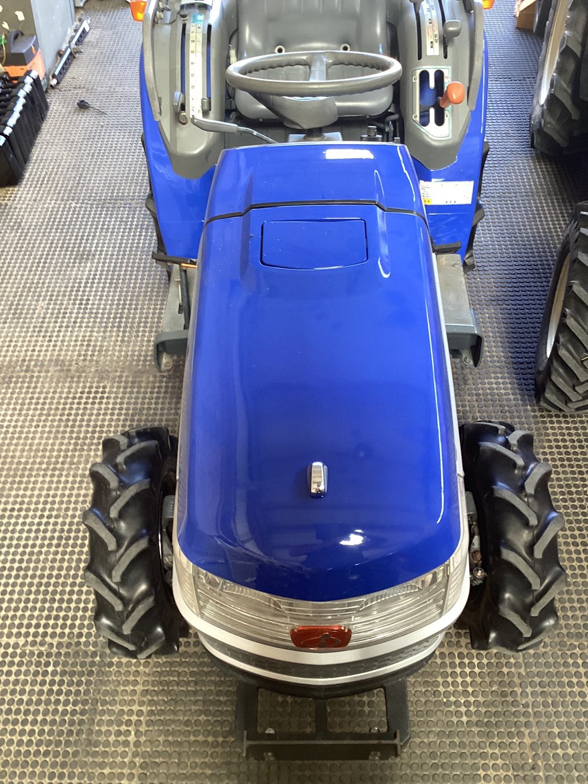 Tracteur avec tracteur de prairie en bon état, Articles professionnels, Enlèvement ou Envoi