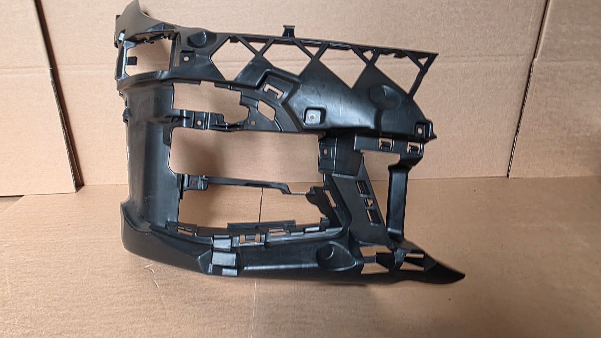 Mistlamp Houder Bmw 3 Serie G20 G21 M Pakket Rechts 8069348, Auto-onderdelen, -, Voor, Nieuw, Ophalen of Verzenden