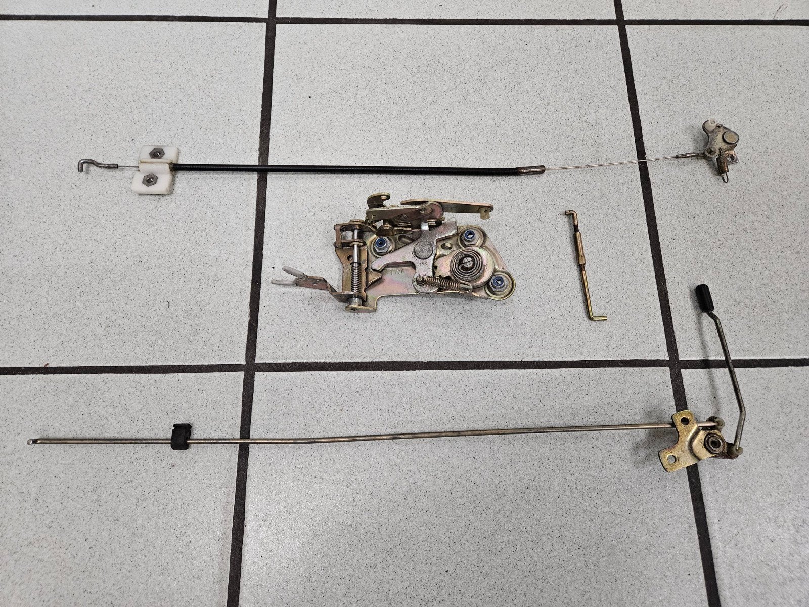 Mécanisme d'ouverture de Portière Droite Porsche 911 Type G, Porsche