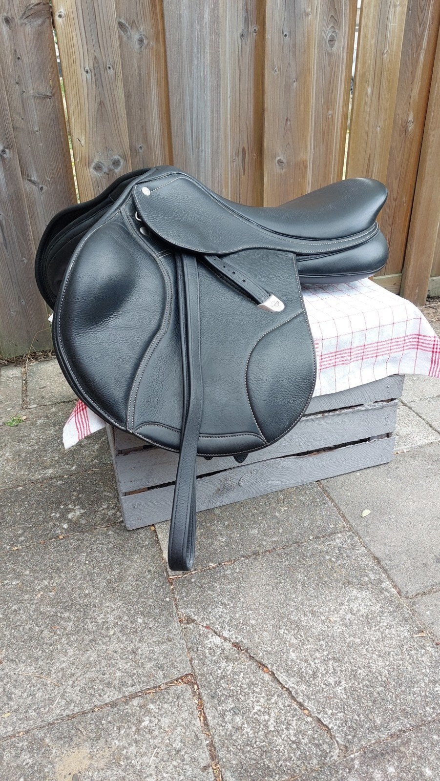 ZGAN Zwarte 17 inch Bates springzadel, Bates, Ophalen of Verzenden, Aanpassysteem, M (17 inch)