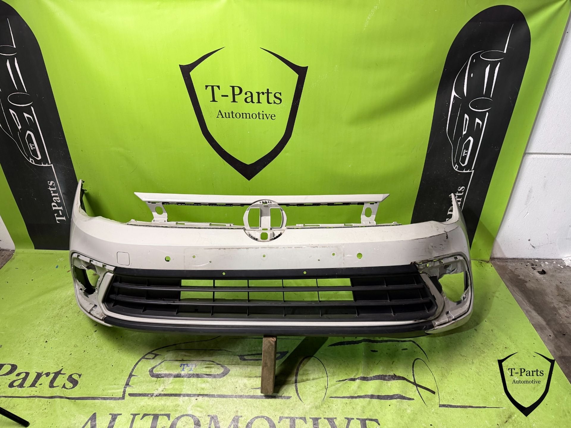 vw volkswagen polo 2G voorbumper bumper 21+ 4x pdc, Gebruikt, Volkswagen, Volkswagen AG, Vw@volkswagen.de