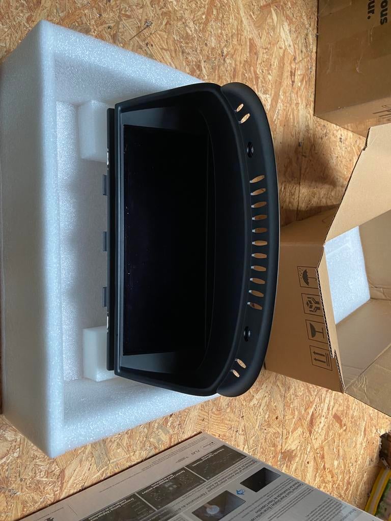 BMW E91 CIC headunit, Enlèvement, Utilisé, BMW