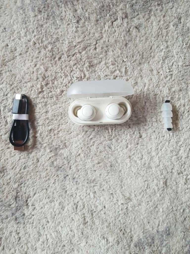 Écouteurs intra-auriculaires Sony WF-C500, Télécoms, Téléphonie mobile | Écouteurs, Utilisé, Sony, Bluetooth, Enlèvement ou Envoi