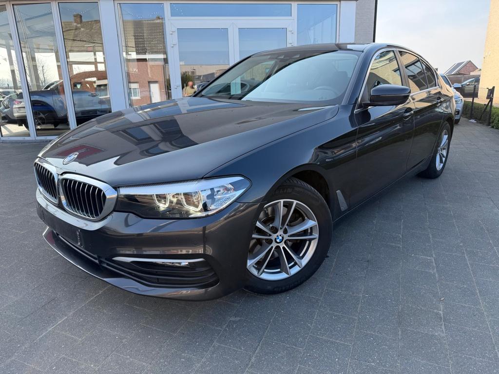 BMW 520i automatique à essence, Autos, BMW, Argent ou Gris, Euro 6, Entreprise, 5 portes