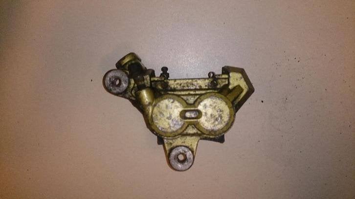 Suzuki GSX600F remklauw links GSX 600 brake caliper remtang, Motoren, Onderdelen | Suzuki, Ophalen of Verzenden, Gebruikt