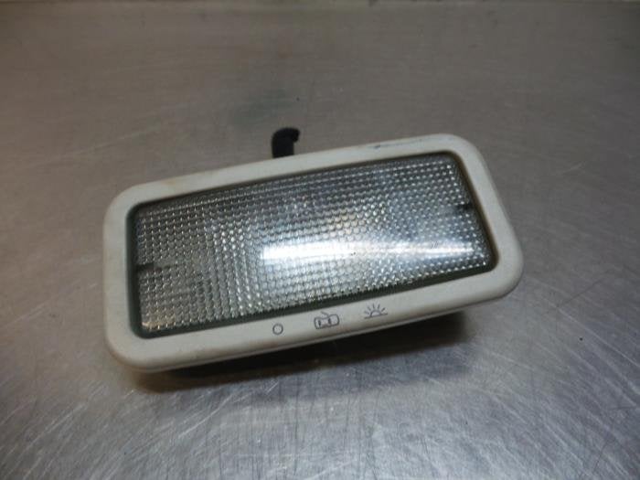 Binnenverlichting voor van een Volkswagen Polo (Polo 99-), Auto-onderdelen, Gebruikt, -, Volkswagen, -