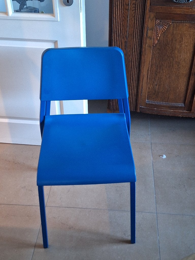 4 stoelen teodores, Huis en Inrichting, Ophalen, Kunststof, Blauw, Zo goed als nieuw