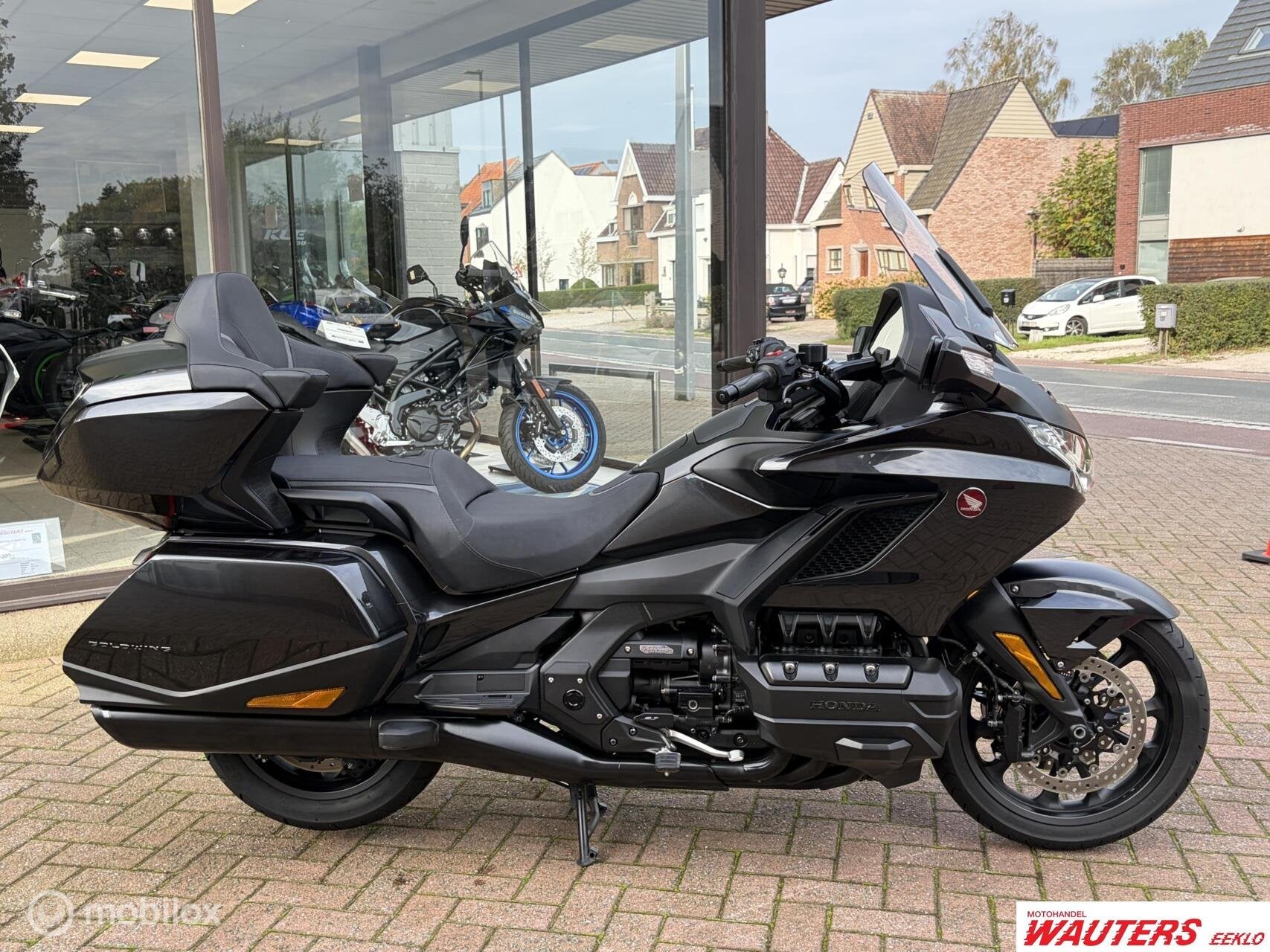 Honda GL1800 Goldwing Touring Deluxe 12000KM, Motos, Tourisme, Entreprise, Occasion, Poignées chauffantes