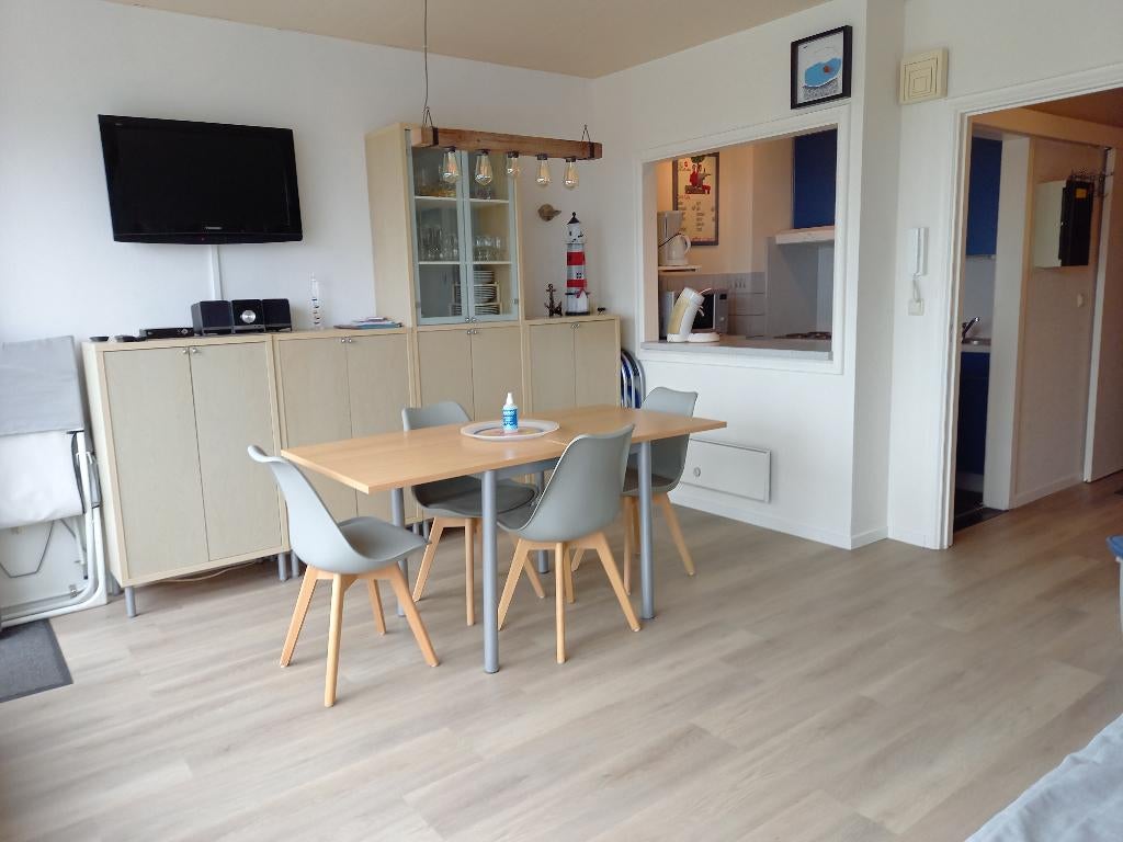 Middelkerke: Zonnige studio te huur, Propriétaire, Anvers et Flandres, Internet, Appartement