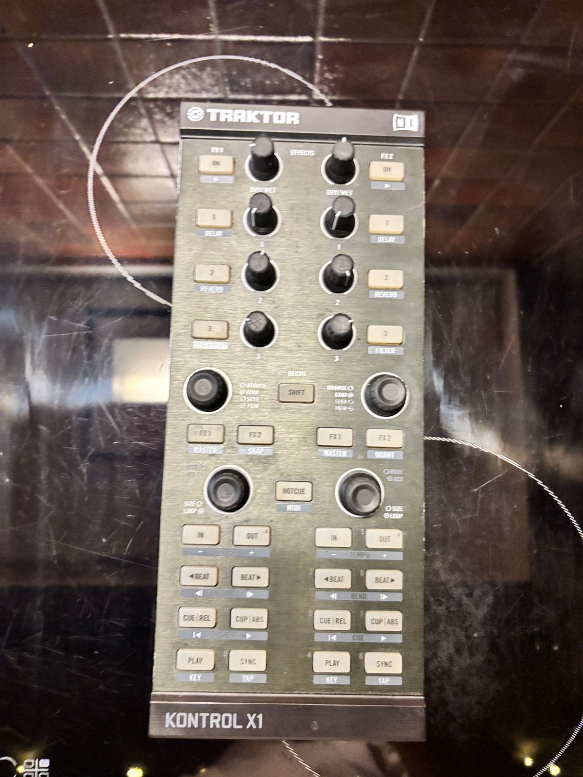 2xNative Instruments TraktorX1–DJ Controller – Compact, Ophalen, Zo goed als nieuw