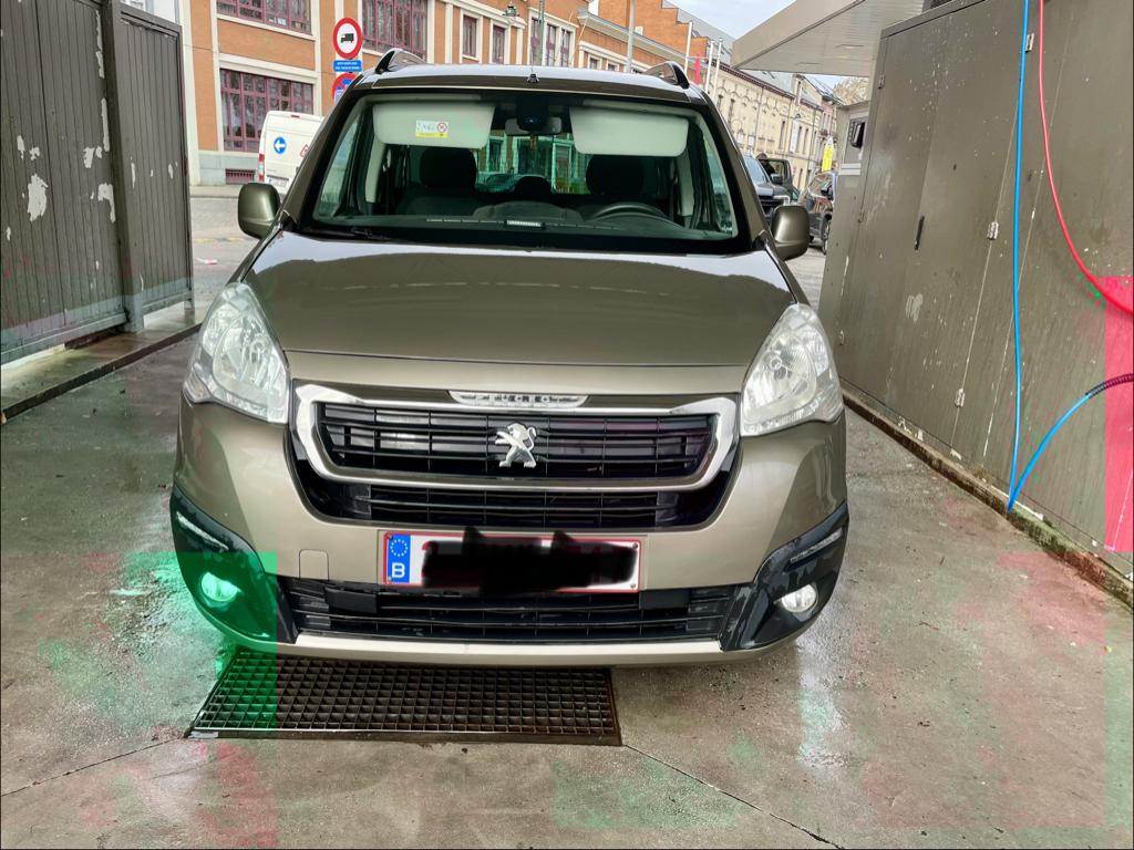 Partner Tepee 1.2 benzine Euro 6b, Stof, Bruin, Particulier, 81 kW