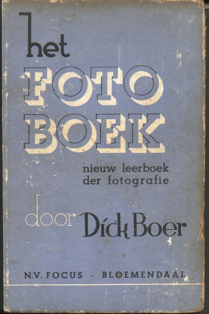 Modern Fotoboek & Het Fotoboek door Dick Boer, Livres, Enlèvement ou Envoi, Utilisé, Photographie général