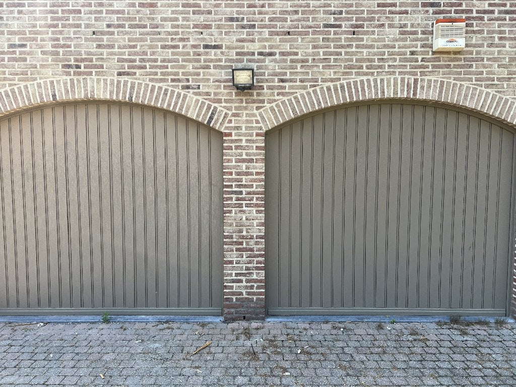 2 x automatische houte kantelpoort, Ophalen, Gebruikt, Garagedeur, Hout