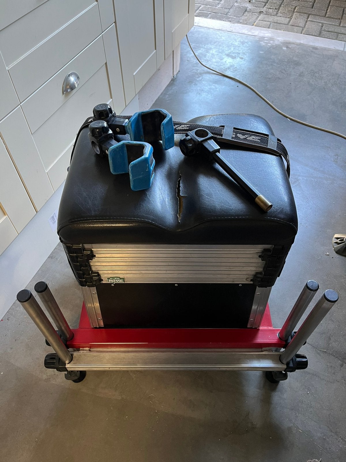 Rive D25 zitkoffer met plateau en accessoires, Ophalen, Gebruikt, Overige typen