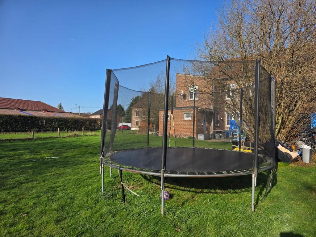 trampoline, Enlèvement