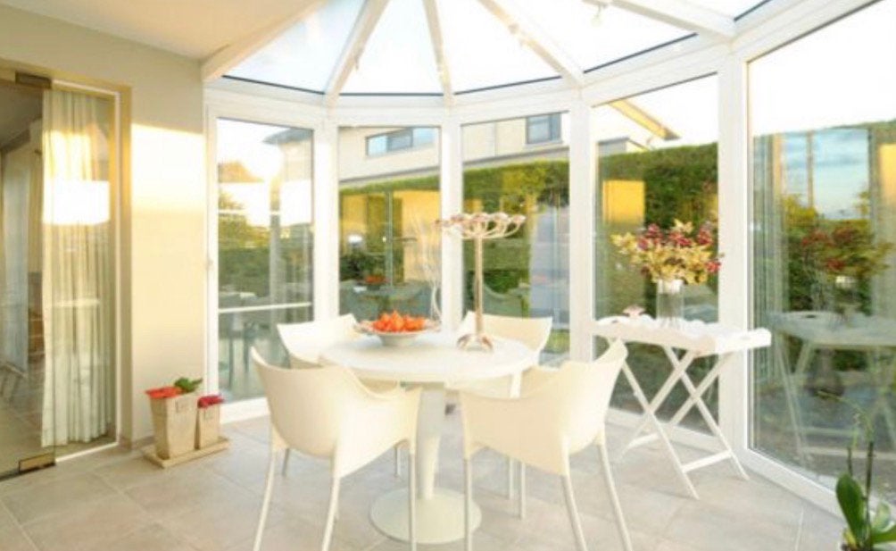 4 chaises Kartell Dr.Na avec une table Kartell Dr. Na, Enlèvement, Comme neuf, Synthétique