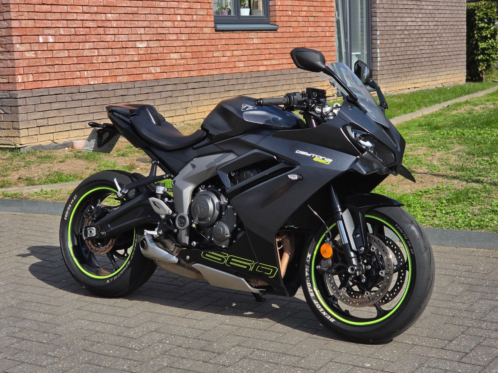 Triumph Daytona 660 A2/35kw, Entreprise, Sport, Échappement sport