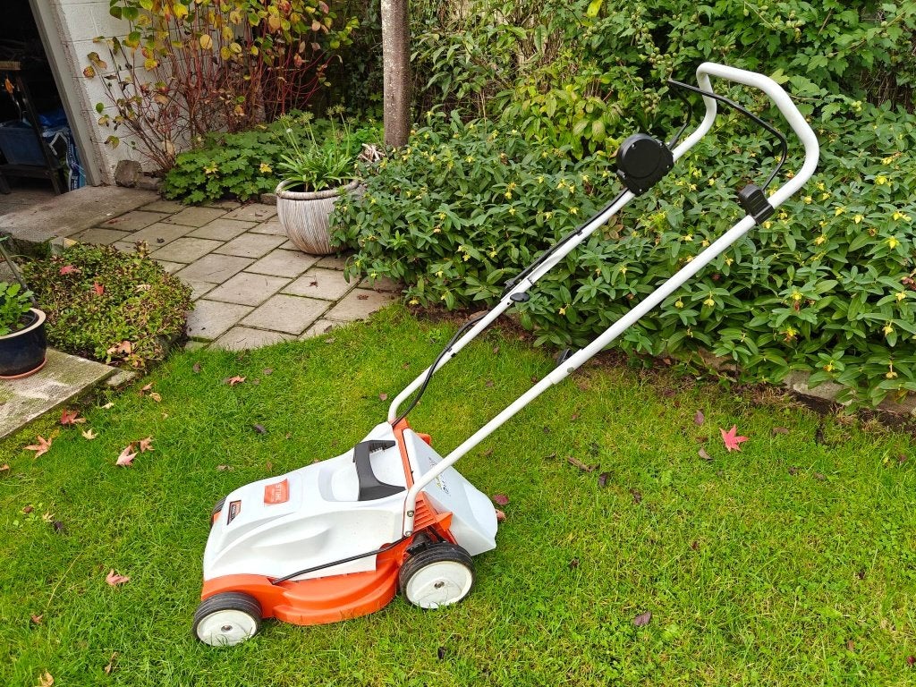 Tondeuse à gazon à accu Stihl RMA 235, Tondeuses à gazon sur batterie, Sthill, Tondeuse rotative, 30 à 39 cm