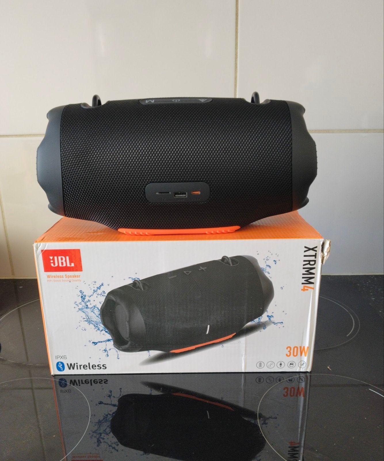 Enceinte bluetooth sans fil portable neuve, Enlèvement
