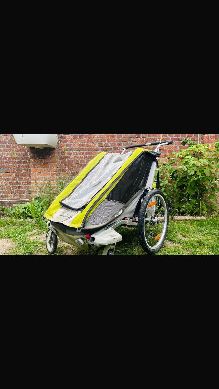Fietskar Thule, Fietsen en Brommers, Fietsaccessoires | Aanhangwagens en Karren, Zo goed als nieuw, Kinderkar, Vering, Opvouwbaar