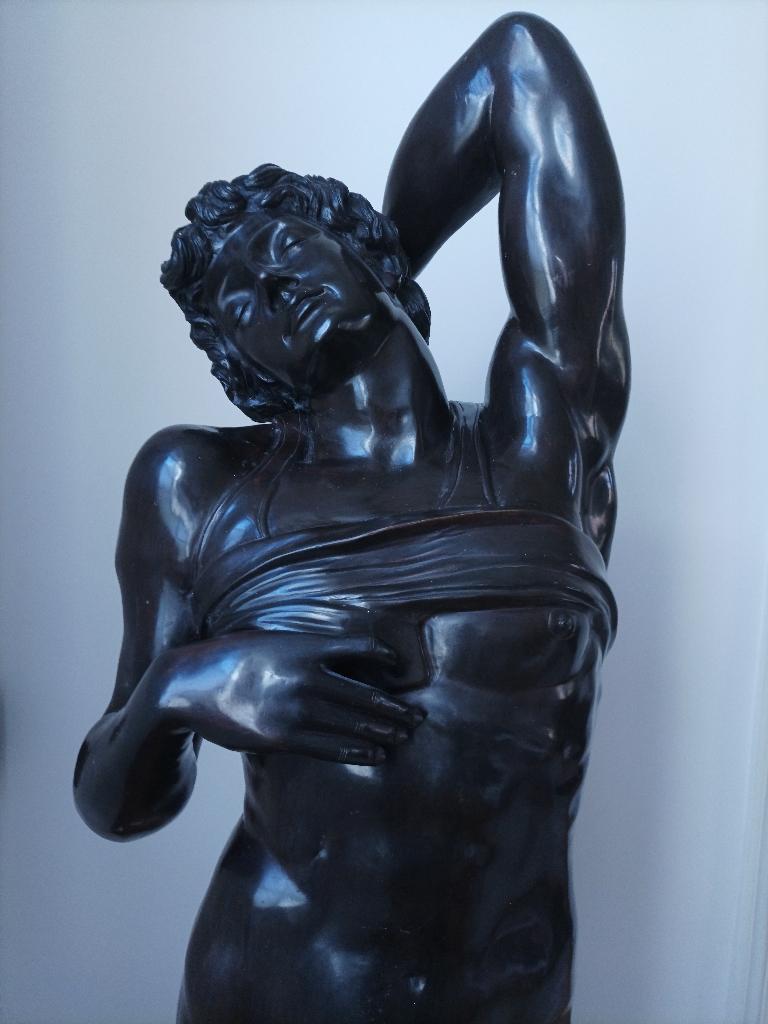 Le Captif (l'Esclave mourant), Enlèvement, Statue