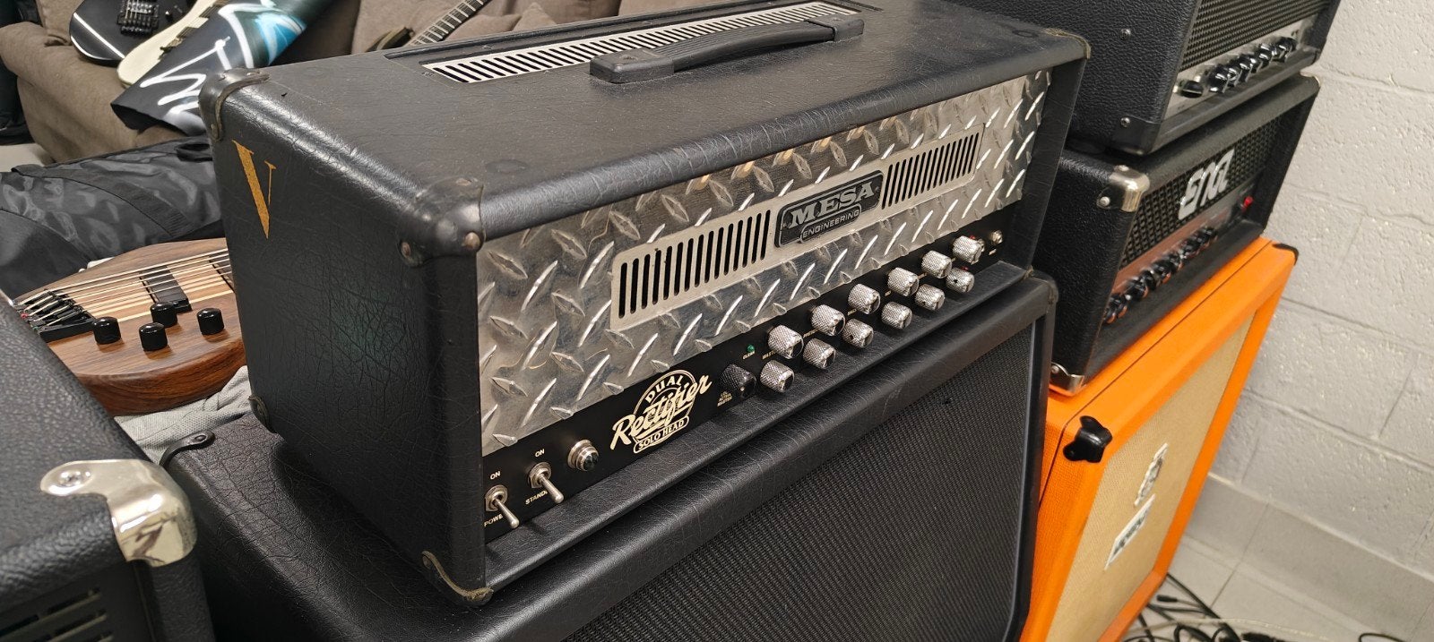 Mesa boogie dual rectifier Rev G (nieuwe buizen), flightcas), Muziek en Instrumenten, Ophalen