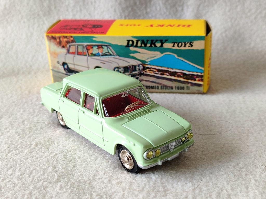 Dinky Atlas _ Alfa Romeo Giulia Giulia 1600 TI _ ref. 514, Ophalen of Verzenden, Zo goed als nieuw, Auto, Dinky Toys