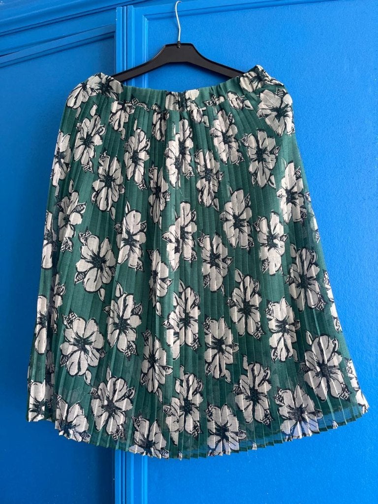 Elegante geplooide Midi-rok Tom Tailor–Maat 38, Kleding | Dames, Rokken, Tom Tailor, Knielengte, Gedragen, Groen