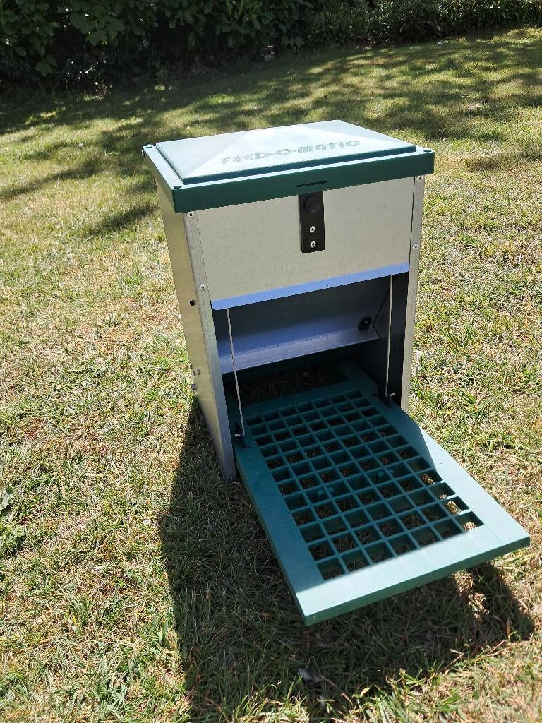 Feed-O-Matic, Ophalen, Pluimvee