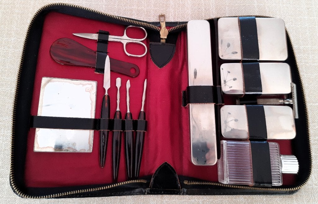 Vintage toiletreisset in originele leder tas, Ophalen of Verzenden, Nieuw, Zwart