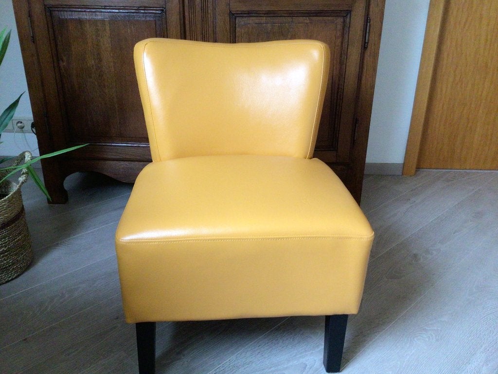 Fauteuil bas comme neuf, Enlèvement, Bois