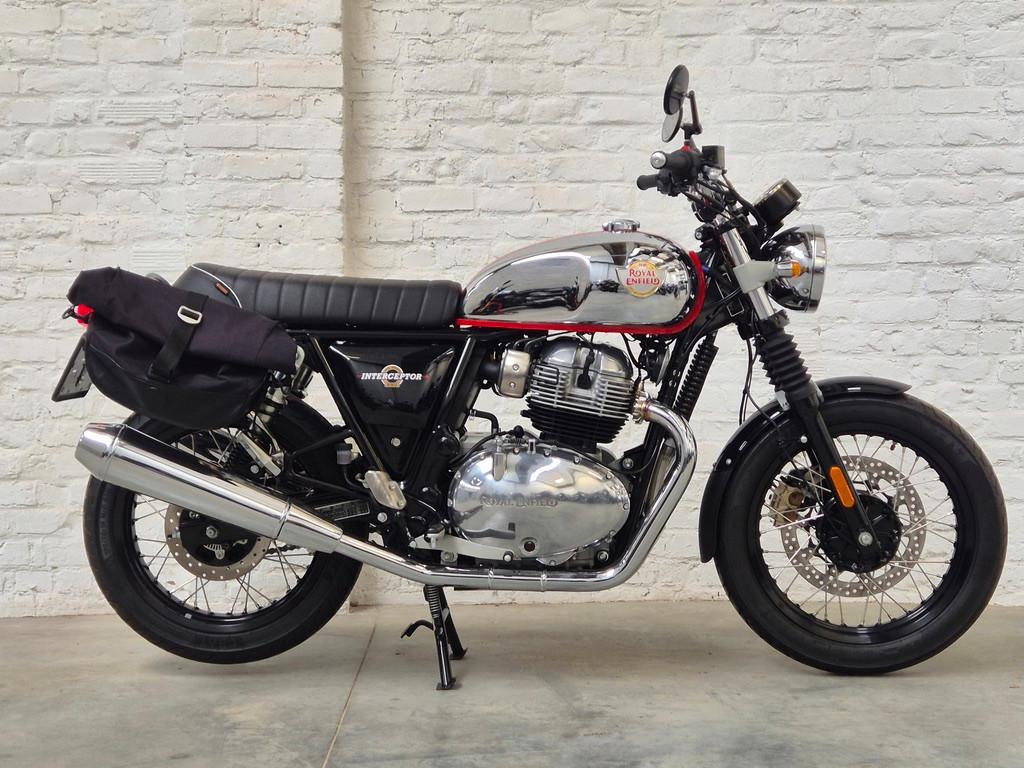 ROYAL ENFIELD INTERCEPTOR 650 édition chromée @motomobilia, Entreprise, Plus de 35 kW, 2 cylindres, Permis Moto A2 minimum