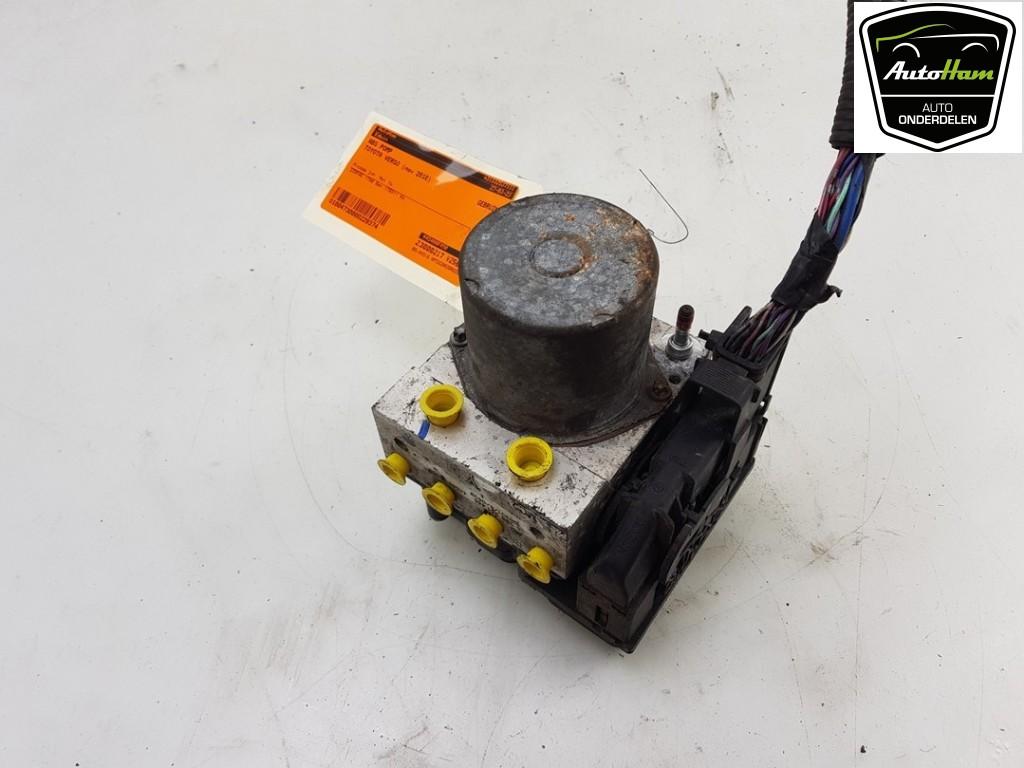 ABS POMP ABS Verso (|445400F050|0265251488|440500F070|), Gebruikt, Toyota