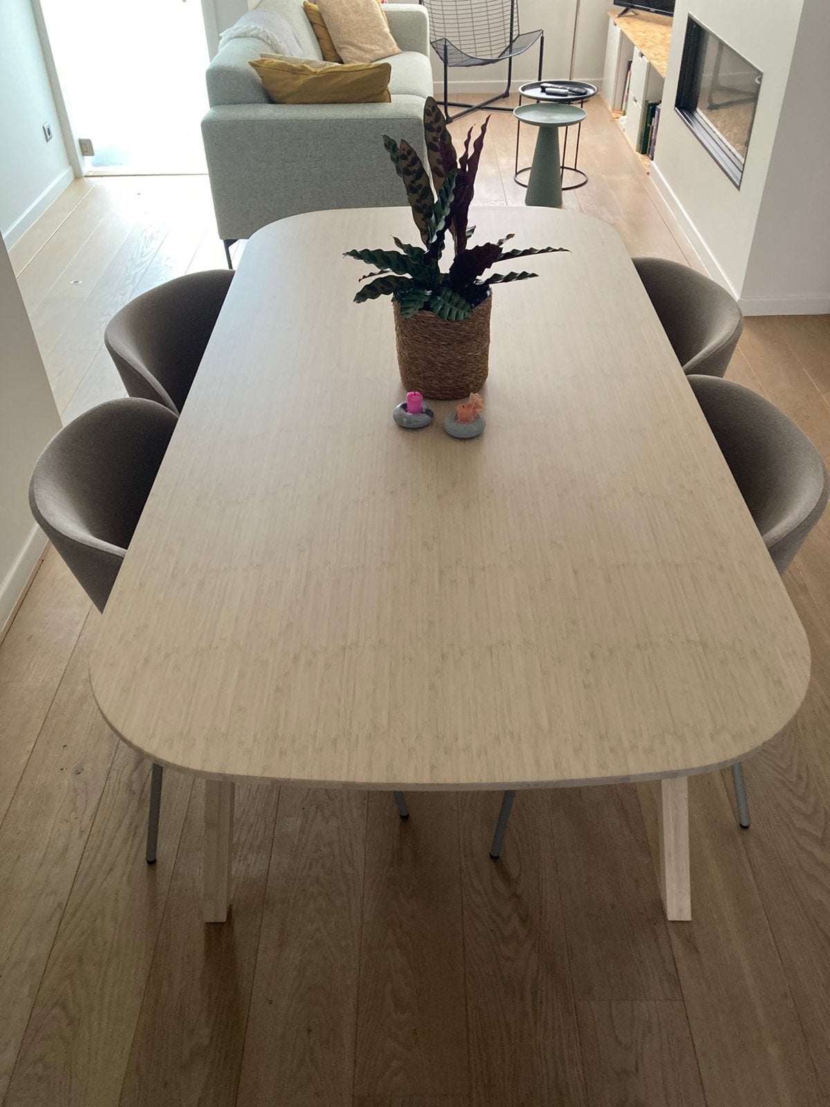 Houten eettafel met 4 stoelen, Ophalen, 50 tot 100 cm, 150 tot 200 cm, Zo goed als nieuw