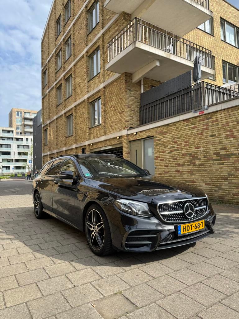 Mercedes-Benz E klasse E350d 2019 AMG Wide Screen Pano Full, Autos, Mercedes-Benz, Achat, Euro 6, Noir, 5 portes