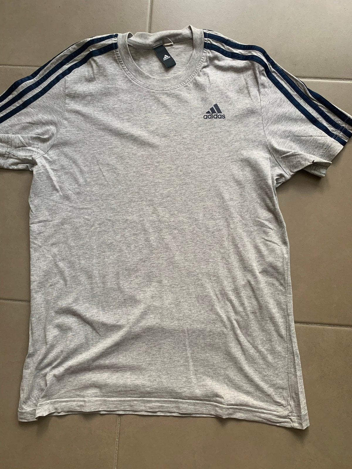 4 tshirts adidas en nike medium, Kleding | Heren, T-shirts, Ophalen of Verzenden, Zo goed als nieuw, Maat 48/50 (M)