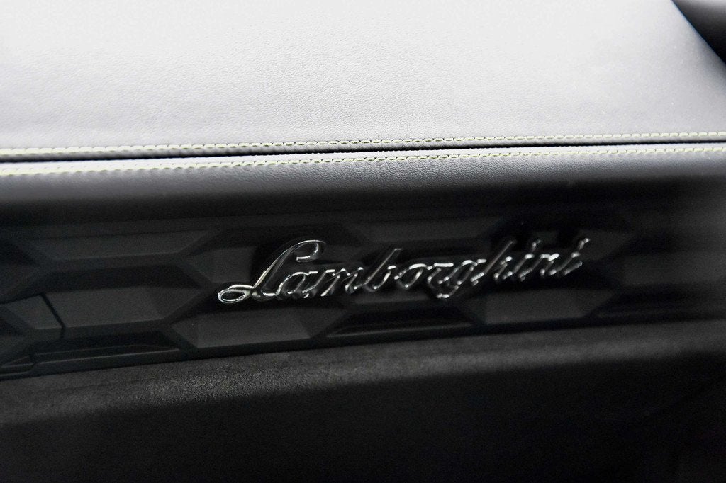 Lamborghini Huracan Huracan 5.2i V10 40v LP580-2 *LAMBO HIST, Argent ou Gris, Achat, https://public.car-pass.be/vhr/dd188d47-4df3-448e-a8d8-cadbd3ffb09a