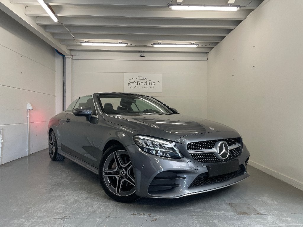 Mercedes-Benz - C180 Cabriolet - Série AMG, Achat, Entreprise, Cabriolet, Carnet d'entretien