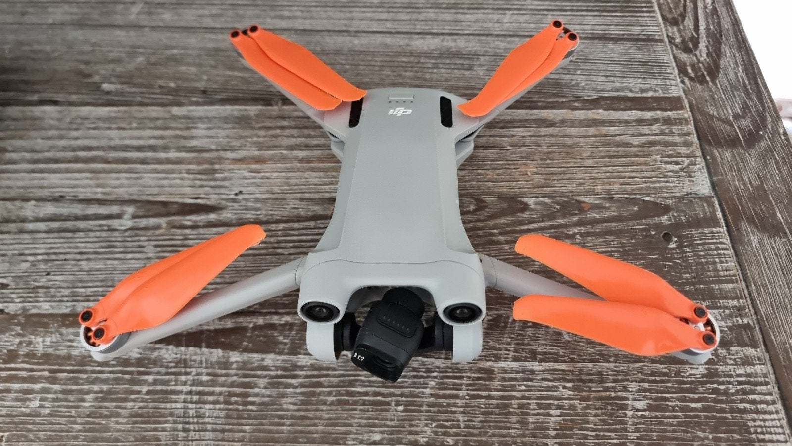 DJI Mini 3 PRO, TV, Hi-fi & Vidéo, Drones, Drone avec caméra, Enlèvement ou Envoi, Qualité supérieure, Comme neuf