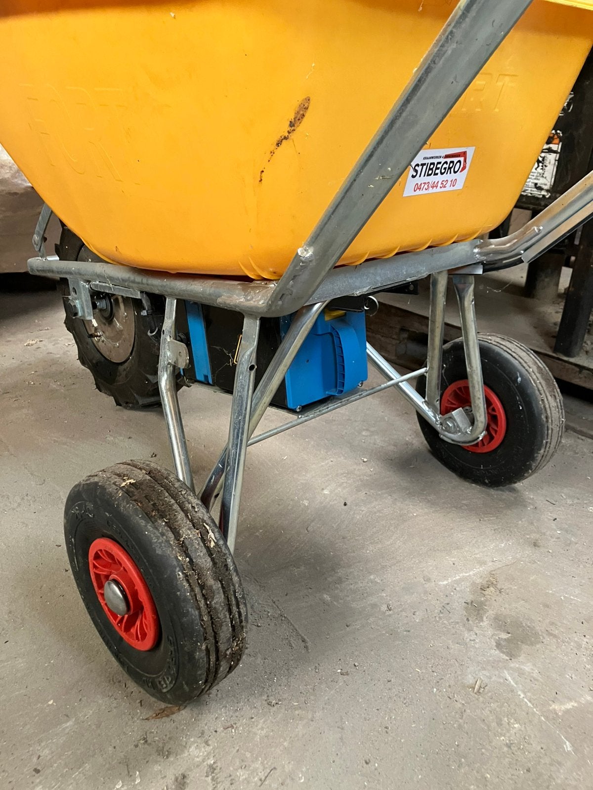 Zelftrekkende kruiwagen, Enlèvement, Comme neuf, Électrique