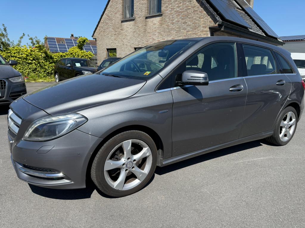 Mercedes B200 CDI Automatique — 2012 — 1.8 Diesel, Autos, Mercedes-Benz, Entreprise, Classe B, Airbags, Air conditionné, Bluetooth