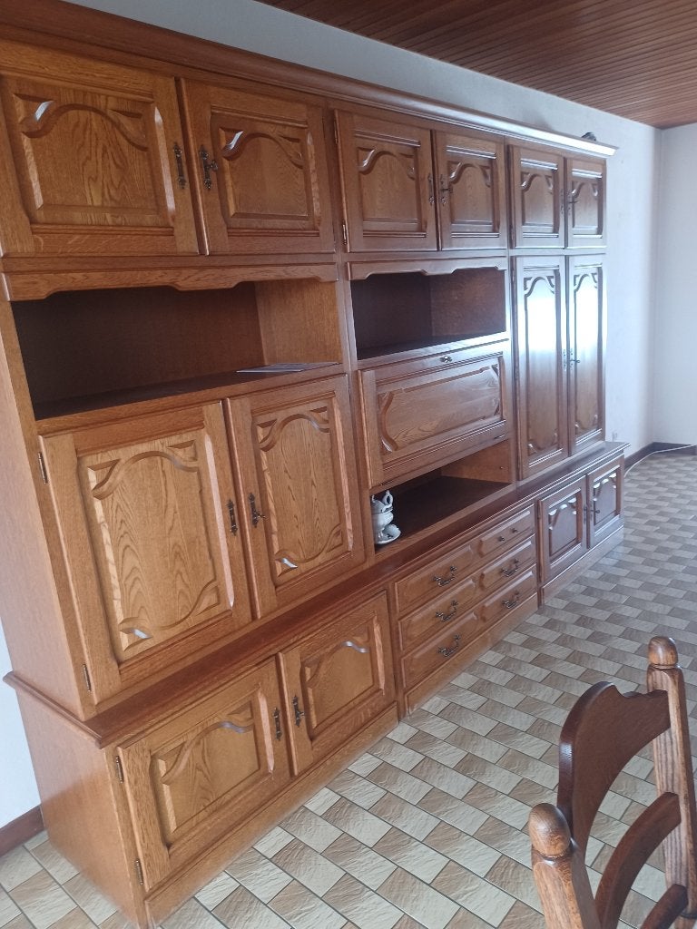 inboedel kasten salon eettafel en stoelen, Ophalen
